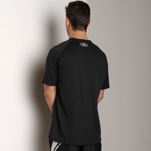 Under Armour Athletic Short Sleeve Shirt Medium - Picture 3 of 8